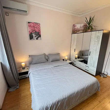 Hamburg 100 Sq M 2bdr Family Near Ndk And Vitosha Blvd *